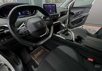 Peugeot 3008 II Crossover 1.2 PureTech 130KM 2017 Peugeot 3008 II LED 1.2 e-THP 130KM gwarancja MANUAL 1.2 Benzyna, zdjęcie 18