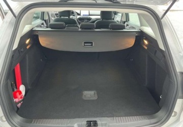 Ford Focus IV Kombi 1.0 EcoBoost 125KM 2021 Ford Focus Ford Focus SW 1.0 EcoBoost Connected Benzyna 125KM, zdjęcie 19