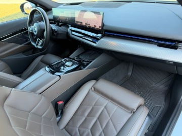 BMW Seria 5 G90-91 2023 BMW 520d xDrive M Sport PRO | Polski Salon | Gwarancja | FAKTURA VAT 23%, zdjęcie 25