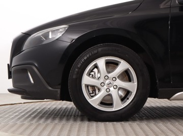 Volvo V40 II Hatchback Facelifting 2.0 T3 152KM 2017 Volvo V40 Cross Country 2.0 T3, Salon Polska, zdjęcie 14