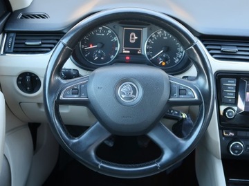 Skoda Octavia III Liftback 1.4 TSI 140KM 2013 Skoda Octavia 1.4 TSI, Salon Polska, Klima, zdjęcie 15