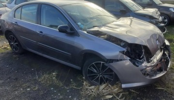 Renault Laguna III Hatchback Phase II 2.0 dCi 130KM 2012 Renault Laguna 2.0 Diesel niski przebieg, zdjęcie 3