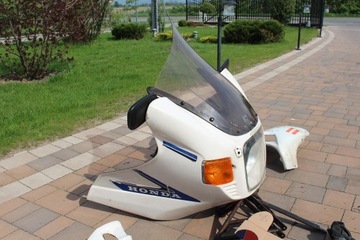 HONDA CX650 SPORT RC12 OWIEWKA CZASZA CZACHA