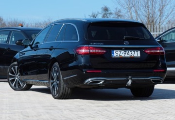 Mercedes Klasa E W213 2021 Mercedes E300de 306ps Lift Exclusive ACC hak Drive Pilot Blis Webasto Skóra, zdjęcie 33