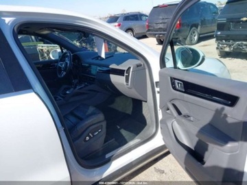 Porsche Cayenne III 2020 Porsche Cayenne 2020 3.0 Benzyna 335KM, zdjęcie 9