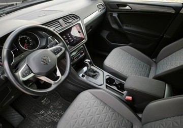 Volkswagen Tiguan II SUV Facelifting 1.5 TSI 150KM 2021 Volkswagen Tiguan Life, FV 23, GPS, Asystenci, ACC, Czujniki parkowania, B, zdjęcie 6