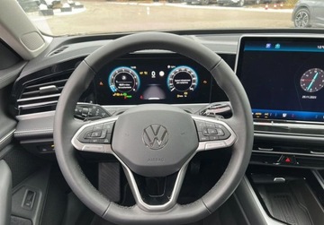 Volkswagen Passat B8 Variant Facelifting 1.5 TSI EVO 150KM 2024 Volkswagen Passat Elegance 1.5 TSI ACT mHEV DSG 1.5 Benzyna 150KM, zdjęcie 12