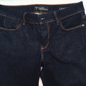 GUESS SPODNIE JEANSOWE GRANATOWE ZAMEK 24 1GAA