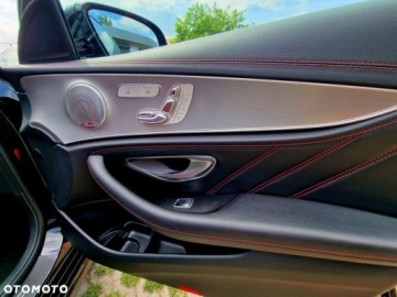 Mercedes Klasa E W213 Limuzyna AMG 3.0 AMG 43 401KM 2017 Mercedes-Benz Klasa E Mercedes-Benz Klasa E 3.0 Benzyna 401KM, zdjęcie 17