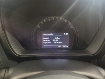 Toyota Aygo X 1.1 VVT-i 72KM 2022 Toyota Aygo X 1.0 VVT-i Limited CVT 1.0 VVT-i Limi, zdjęcie 20