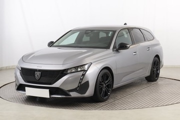 Peugeot 308 III SW 1.5 BlueHDi 130KM 2022 Peugeot 308 1.5 BlueHDi, Navi, Klima, Klimatronic, zdjęcie 1