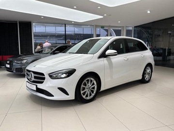Mercedes Klasa B W247 Sports Tourer 1.3 B180  136KM 2020 Mercedes-Benz B 180 Progressive / 1właściciel / Sa