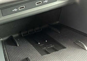 Cupra Formentor Crossover Facelifting 2.0 TSI 333KM 2025 Cupra Formentor VZ Pakiety, Hak, Kamera 360, ACC, SENNHEISER, GPS KESSY, zdjęcie 25