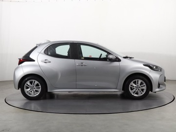 Toyota Yaris IV Hatchback 1.5 Dynamic Force 125KM 2024 Toyota Yaris 1.5 VVT-i, Salon Polska, zdjęcie 5