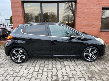 Peugeot 208 I Hatchback 5d Facelifting 1.2 PureTech 110KM 2017 Peugeot 208 1.2 benzyna 110 KM GT - LINE zarej w PL zadbany zamiana, zdjęcie 27