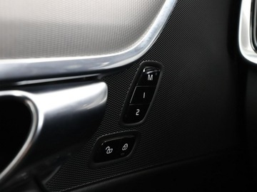 Volvo S90 II Sedan 2.0 D5 235KM 2016 Volvo S90 4x4 automat inscripsion el fotele skóra, zdjęcie 35