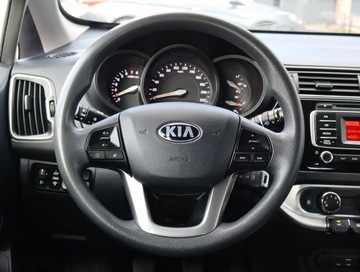 Kia Rio III Hatchback 3d Facelifting 1.4 DOHC CVVT 109KM 2016 Kia Rio 1.4 CVVT, Salon Polska, Klima, zdjęcie 14