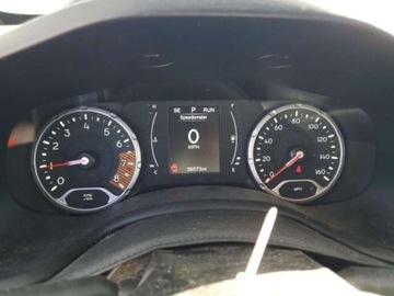 Jeep Renegade 2020 Jeep Renegade 2020r., Latitude, od ubezpieczalni 2.4 Benzyna 180KM, zdjęcie 10