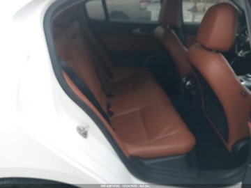 Alfa Romeo Giulia II Sedan Facelifting 2.0 Turbo 280KM 2020 Alfa Romeo Giulia 2020 2.0l 2.0 Benzyna 280KM, zdjęcie 12