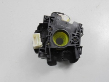 NISSAN MAXIMA A33 PÁSEK ULOŽENÍ 271621