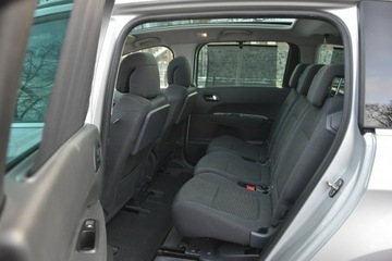 Peugeot 5008 I Minivan Facelifting 2.0 HDi 150KM 2015 Peugeot 5008 2.0HDi 150KM Manual 2015r. Salon 7os., zdjęcie 13