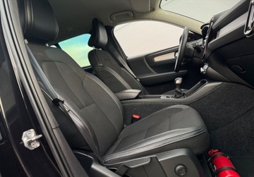 Volvo XC40 Crossover 2.0 D3 150KM 2019 Volvo XC 40 2,0 Multi Led 150PS Virtual Tacho Skora Harman Kardon Reling S, zdjęcie 20