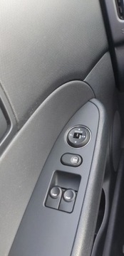 Hyundai i30 I Hatchback 1.4 109KM 2010 Hyundai i30 1.4 benz ,bezwypadek ,klimatyzacja,zadbany 1.4 Benzyna 109KM, zdjęcie 22