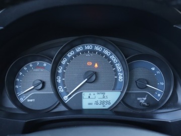 Toyota Corolla X Sedan Facelifting 1.6 Valvematic 132KM 2014 Toyota Corolla 1.6 Valvematic, Salon Polska, zdjęcie 10