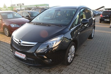 Opel Zafira C Tourer 1.4 Turbo ECOTEC 140KM 2013 Opel Zafira z Niemiec ,Opłacona, zdjęcie 2