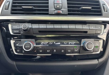 BMW Seria 3 F30-F31-F34 Limuzyna Facelifting 2.0 330i 252KM 2018 BMW Seria 3 Samochod z gwarancja 2.0 Benzyna 252KM, zdjęcie 22
