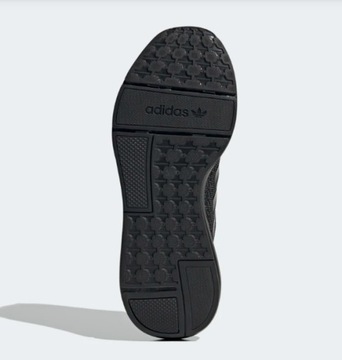 СПОРТИВНАЯ ОБУВЬ ADIDAS SWIFT RUN 22