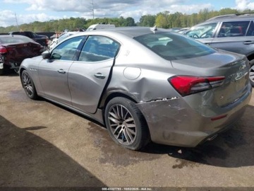 Maserati Ghibli III 2021 Maserati Ghibli S 2021 3.0l 3.0 Benzyna 424KM, zdjęcie 3