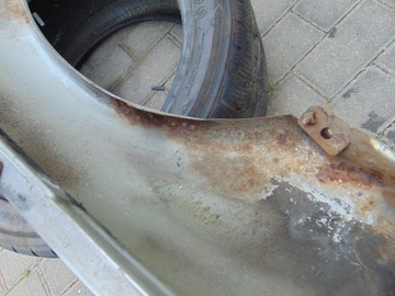 BLATNÍK PRAVÝ PŘEDNÍ MITSUBISHI ECLIPSE II 2G