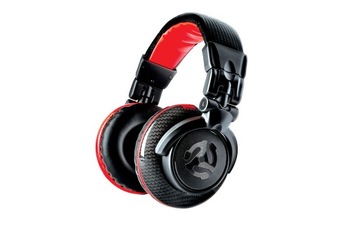 Автономная DJ-консоль Numark Mixstream Pro+