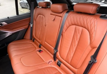 BMW X5 G05 M SUV 4.4 M50i 530KM 2023 BMW X5 M60i I wlasciciel V8 Hak PL Gwarancja Bezwypadkowy FV23, zdjęcie 32