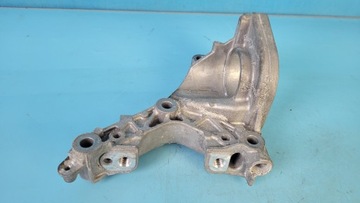 MERCEDES W118 CLA 1.33 21r ŁAPA PODPORA PÓŁOSI A2822232600