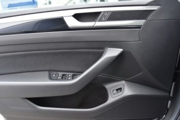 Volkswagen Arteon Shooting Brake R 2.0 TSI 320KM 2023 Volkswagen Arteon Shooting Brake Shooting Brake R 320KM DSG 4Motion IQ.Dri, zdjęcie 28