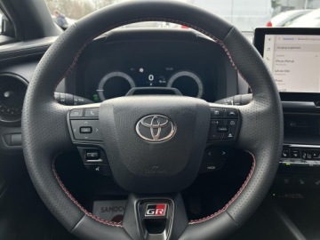 Toyota C-HR II SUV Plug-In 2.0 Hybrid Dynamic Force Plug-in  223KM 2024 Toyota C-HR 2.0 PHEV GR Sport Toyota C-HR NG 2.0 P, zdjęcie 18