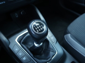 Ford Focus IV Kombi 1.0 EcoBoost 125KM 2019 Ford Focus 1.0 EcoBoost, Salon Polska, zdjęcie 15