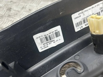 DRŽÁKY ROLETA LEVÝ RENAULT GRAND SCENIC III 799120044R