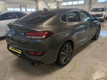 Hyundai i30 III Hatchback Facelifting 1.5 T-GDI 48V 160KM 2023 Hyundai i30 Ledy / Kamera Cofania / FV 23%, zdjęcie 2