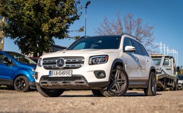 Mercedes GLB SUV 2.0 250 224KM 2023 Mercedes-Benz GLB Mercedes-Benz Klasa GLB 2.0 4Matic 224KM 2.0 Benzyna, zdjęcie 1