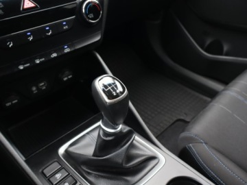 Hyundai Tucson III SUV 1.6 GDI 132KM 2017 Hyundai Tucson 1.6 GDI, Salon Polska, Serwis ASO, zdjęcie 12