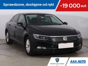 Volkswagen Passat B8 Limousine 1.4 TSI ACT 150KM 2015 VW Passat 1.4 TSI, Salon Polska, Serwis ASO, Navi