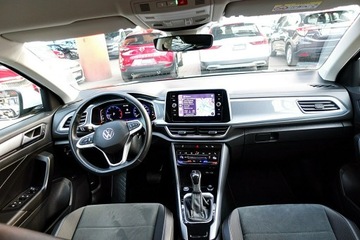 Volkswagen T-Roc I SUV Facelifting 1.5 TSI ACT 150KM 2022 Volkswagen T-Roc 150kmAUTOMAT 1wł Kraj BEZWYP, zdjęcie 11