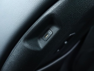 Kia Sportage V SUV 1.6 T-GDI HEV 230KM 2022 Kia Sportage 1.6 T-GDI HEV, Salon Polska, zdjęcie 26