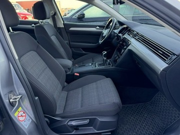 Volkswagen Passat B8 Limousine Facelifting 2.0 TDI SCR 150KM 2020 Volkswagen Passat 2.0 TDI 150KM 2020 ACC,zadbany, zdjęcie 13