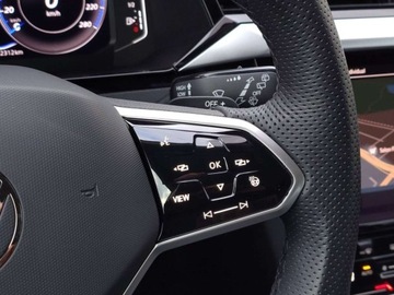 Volkswagen Arteon Fastback Facelifting 2.0 TSI 190KM 2022 Volkswagen Arteon Faktura VATAutomatElegancemodel 2023 2.0 Benzyna 190KM, zdjęcie 13