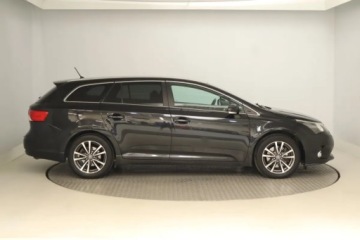 Toyota Avensis III 2014 Toyota Avensis 2.2 D-CAT, 174 KM, Automat, Navi, zdjęcie 5