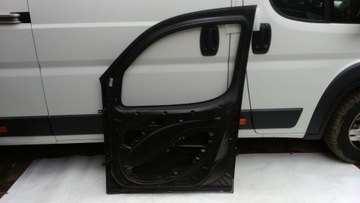 FIAT DOBLO И ПЕРЕДНЯЯ ПРАВАЯ ДВЕРЬ